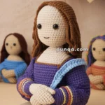 Amigurumi Mona Lisa – FREE Crochet Pattern