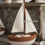 Amigurumi Sailboat – FREE Crochet Pattern